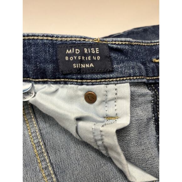 Lucky Brand Mid Rise Sienna Boyfriend Fit Size 12/31 Women's Jeans Medium Wash - Picture 4 of 8